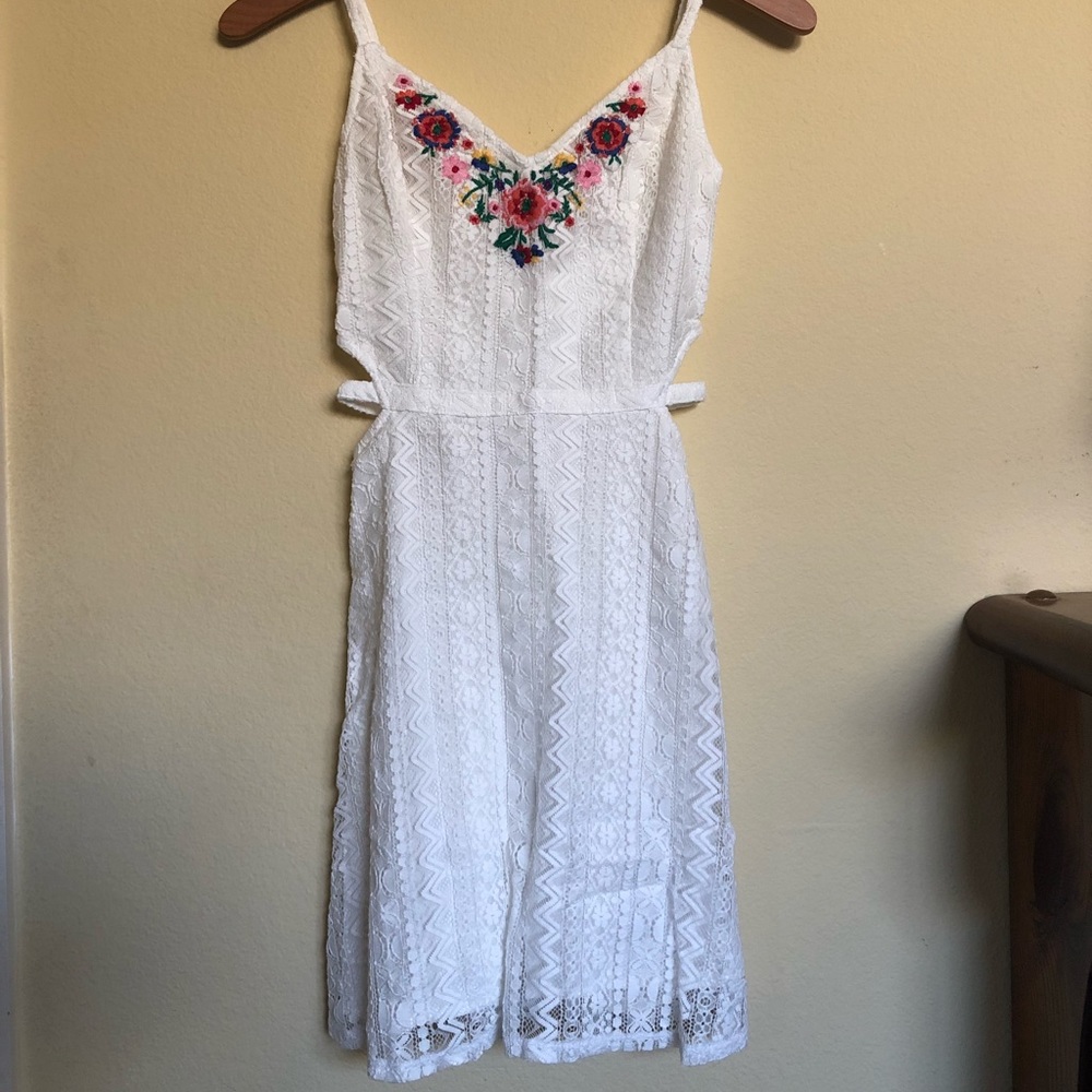 Hollister lace, strappy spring dress with tag!